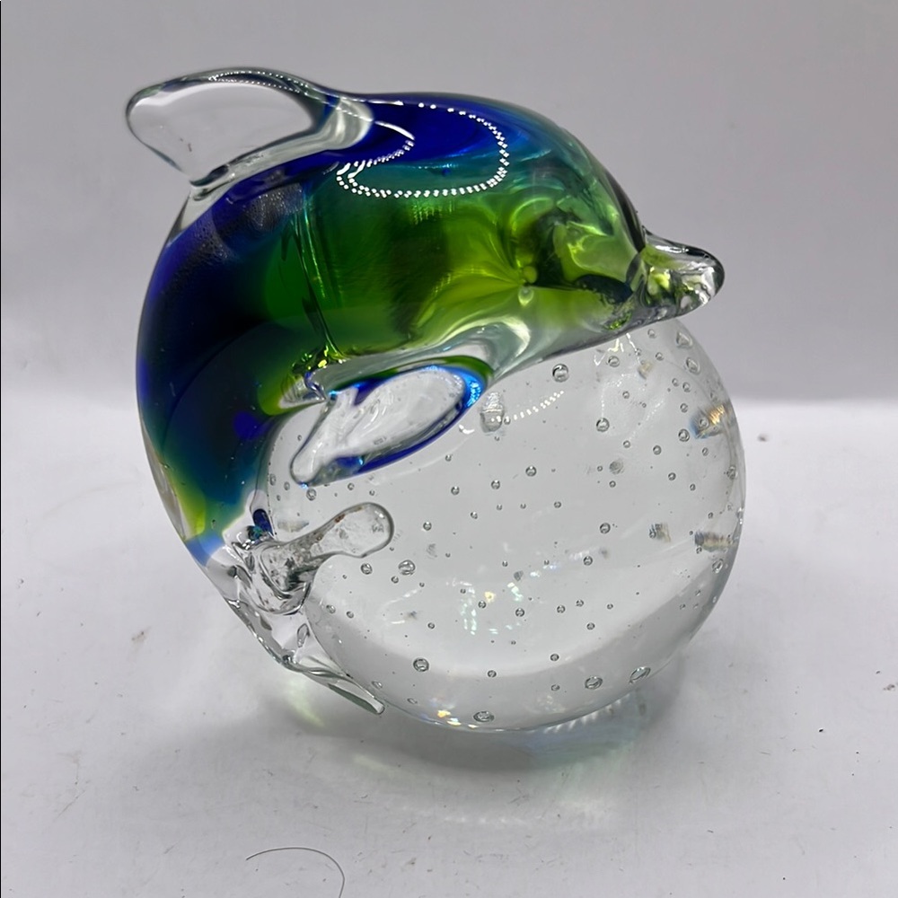 Dolphin Art glass paperweight Bulicante blown glass 3-1/2” beautiful